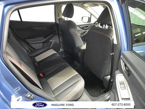 Used 2023 Subaru Crosstrek 2.0i Premium image 17