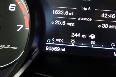 Used 2022 Alfa Romeo Stelvio Ti image 39