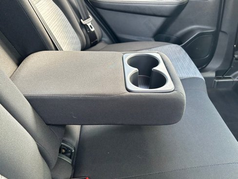 Used 2023 Nissan Rogue SV image 33