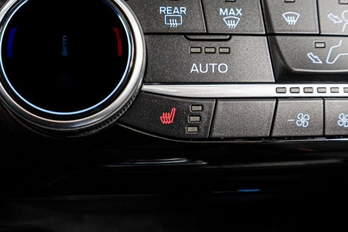 New 2022 Ford Escape SE w/ SE Sport Appearance Package image 23
