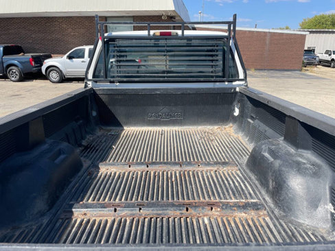 Used 2003 Ford F250 XL image 5