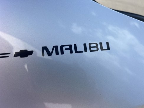 Used 2022 Chevrolet Malibu LT image 16