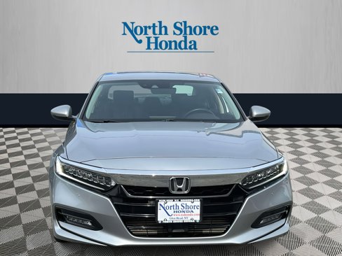 Certified 2018 Honda Accord Touring image 2