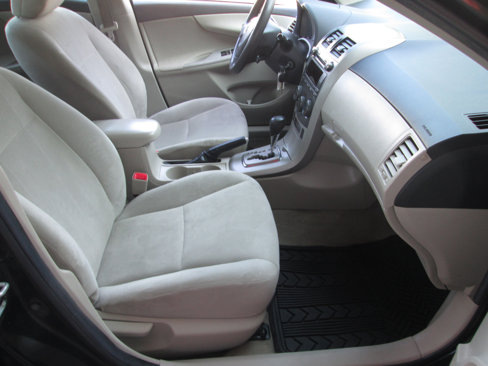Used 2011 Toyota Corolla LE image 12