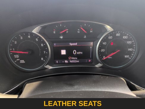 Used 2022 Chevrolet Equinox RS w/ RS Leather Package image 17