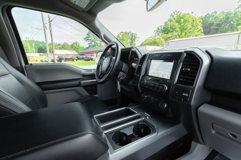 Used 2018 Ford F150 XLT w/ Equipment Group 302A Luxury image 31