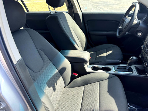 Used 2012 Ford Fusion SE image 28