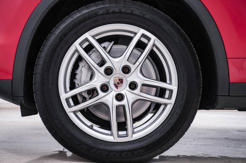 Used 2014 Porsche Cayenne Diesel image 13