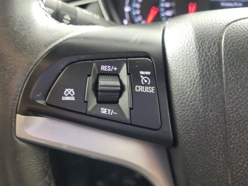 Used 2022 Chevrolet Trax LT w/ LT Convenience Package image 24