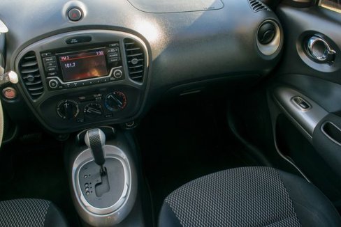 Used 2017 Nissan Juke S image 22