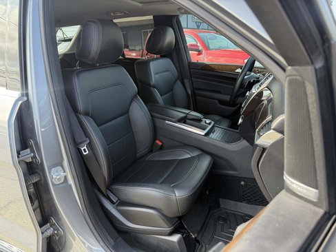 Used 2015 Mercedes-Benz ML 350 4MATIC image 9