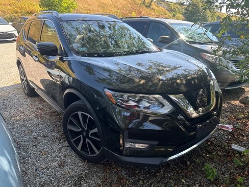 Used 2017 Nissan Rogue SL w/ SL Premium Package image 1