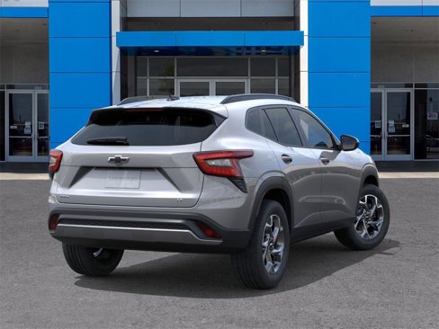 New 2025 Chevrolet Trax LT w/ Driver Confidence Package image 4