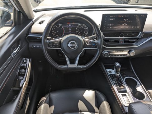 Used 2023 Nissan Altima 2.0 SR image 16