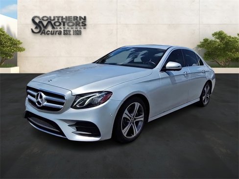 Used 2019 Mercedes-Benz E 300 image 34