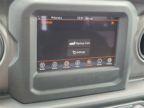 Used 2023 Jeep Gladiator Sport image 48