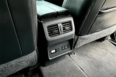 Used 2023 Nissan Rogue SL w/ SL Premium Package image 29