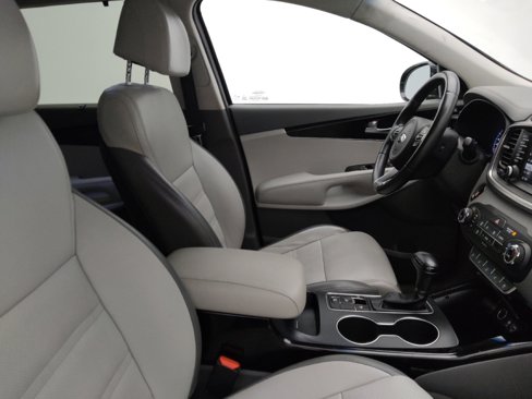 Used 2017 Kia Sorento SX image 21