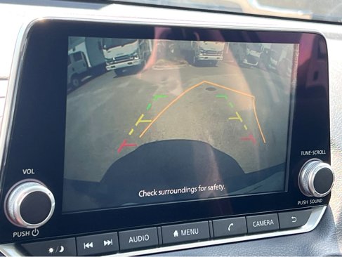 Used 2022 Nissan Sentra SR image 8