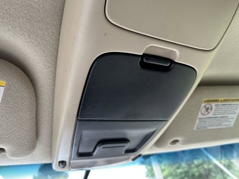 Used 2002 Ford Explorer XLT image 40