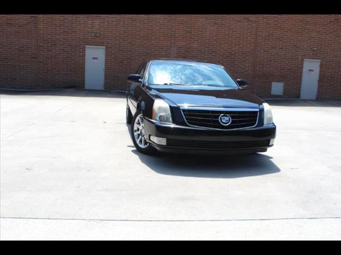 Used 2006 Cadillac DTS Performance image 1