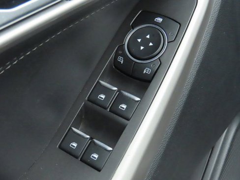 Used 2023 Ford Explorer XLT w/ Equipment Group 202A image 24