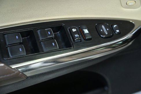 Used 2013 Toyota Avalon XLE Touring image 43