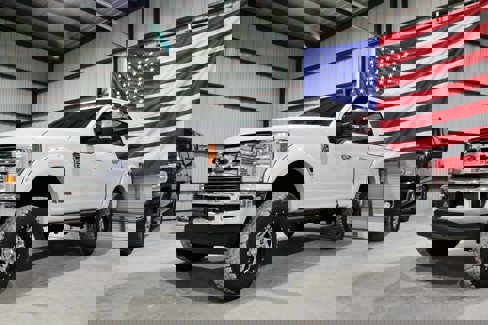 Used 2018 Ford F250 King Ranch w/ King Ranch Ultimate Package image 3
