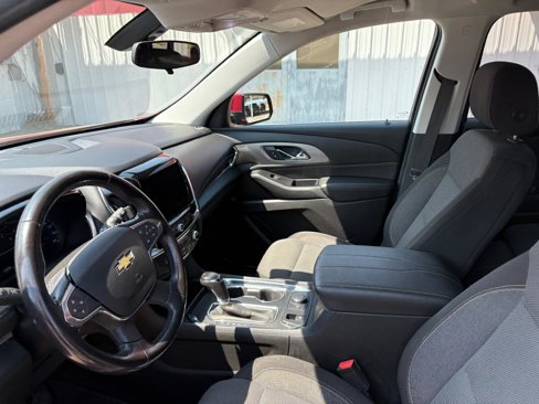 Used 2019 Chevrolet Traverse LT w/ LPO, Cargo Package image 23