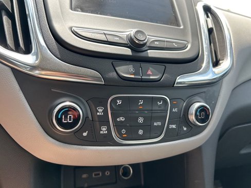 Used 2024 Chevrolet Equinox LT image 30
