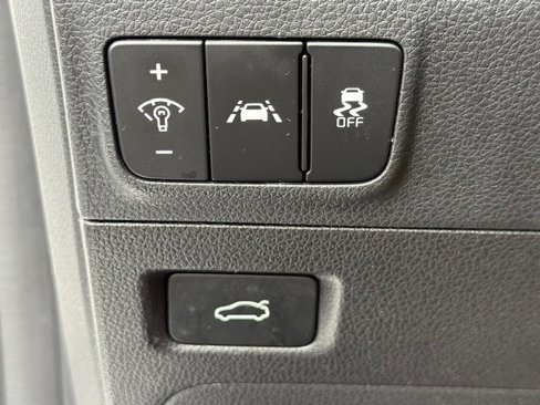 Used 2023 Kia K5 LXS image 33