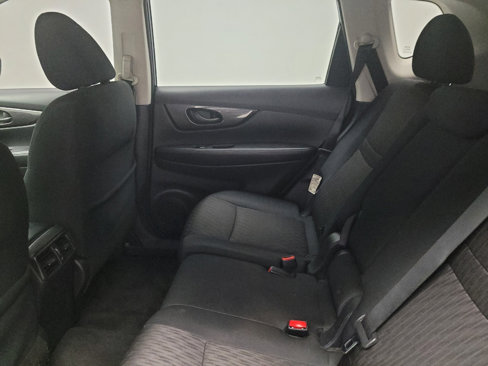 Used 2019 Nissan Rogue S image 18