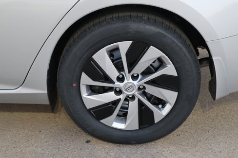 New 2025 Nissan Altima 2.5 S image 9