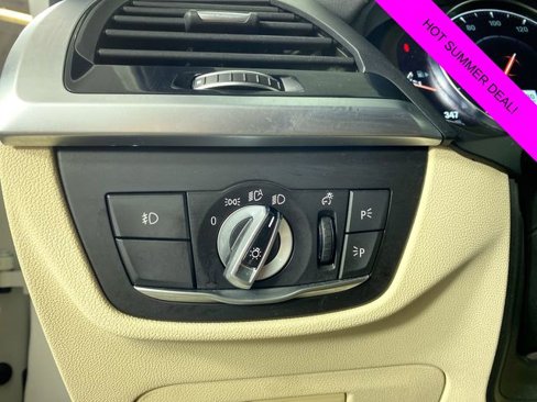 Used 2018 BMW X3 xDrive30i image 17