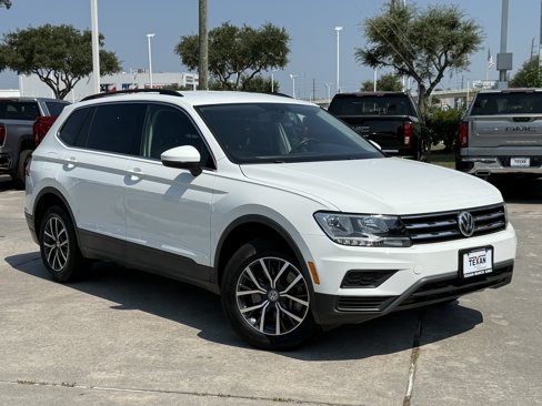 Used 2019 Volkswagen Tiguan SEL image 2