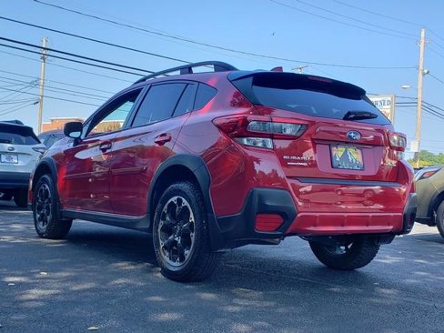 Used 2021 Subaru Crosstrek 2.0i Premium w/ Moonroof Package image 6