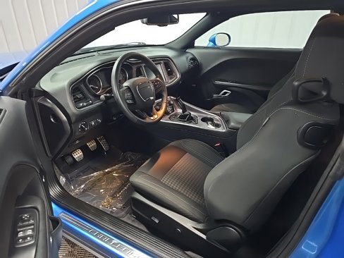 Used 2016 Dodge Challenger R/T w/ Sound Group image 26