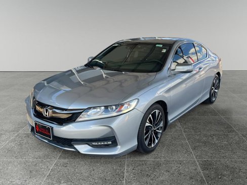 Used 2017 Honda Accord EX image 3