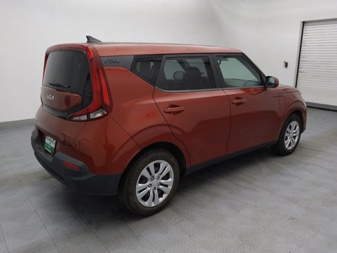 Used 2022 Kia Soul LX image 10