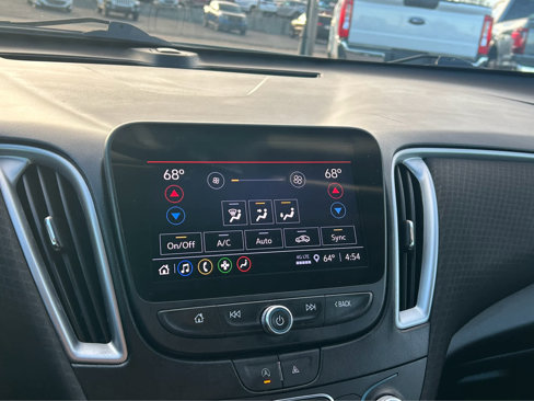 Used 2023 Chevrolet Malibu LT image 30