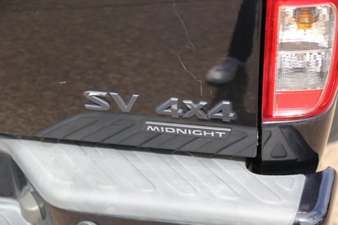 Used 2020 Nissan Frontier SV w/ Midnight Edition Floor Mats image 13