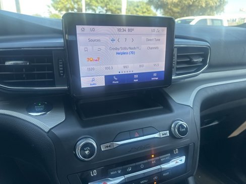 Used 2020 Ford Explorer XLT w/ Equipment Group 202A image 12