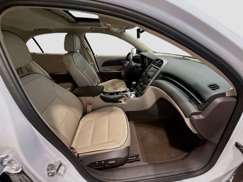 Used 2015 Chevrolet Malibu LTZ image 25