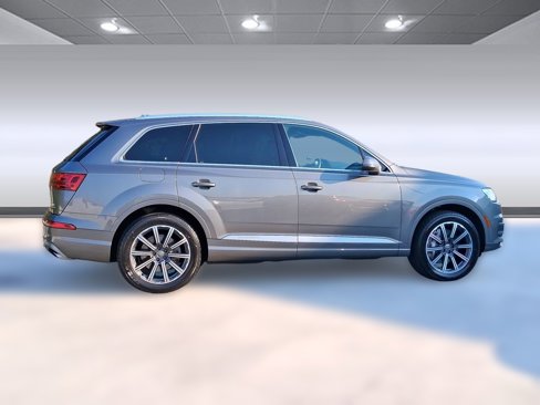 Used 2017 Audi Q7 3.0T Premium Plus image 7