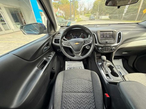 Used 2022 Chevrolet Equinox LT image 41