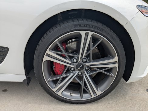 Certified 2024 Genesis G70 3.3T Advanced w/ Sport Prestige Package image 9
