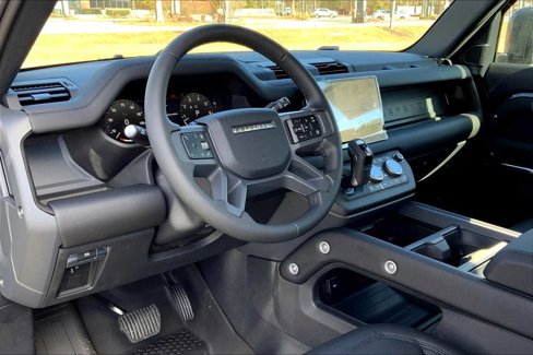 New 2025 Land Rover Defender 90 S image 9