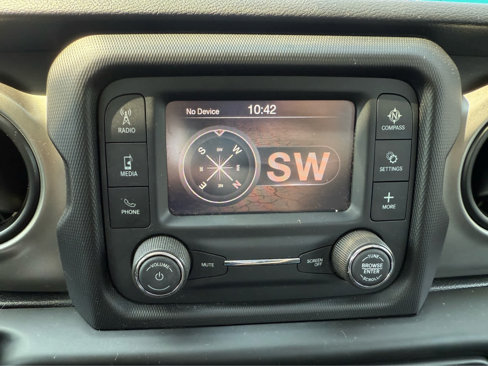 Used 2021 Jeep Wrangler Unlimited Sport image 21