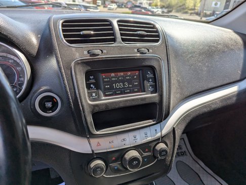 Used 2019 Dodge Journey SE w/ Connectivity Group image 13