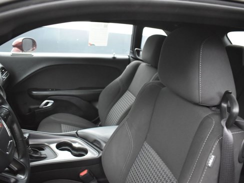 Used 2023 Dodge Challenger SXT image 12